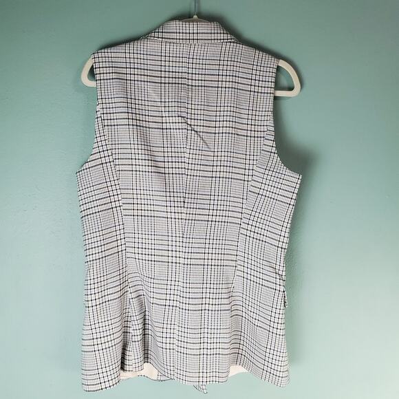 Sanctuary Lonny Sleeveless Plaid Preppy Career Academia Blazer Vest Size Medium - Picture 2 of 5